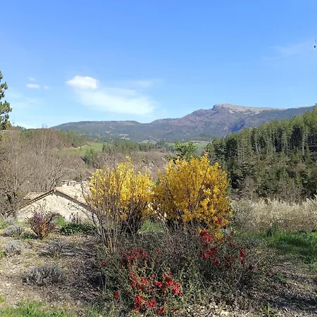 Maison agréable aux pieds des sources de la Drôme Сasa de vacaciones Valdrome