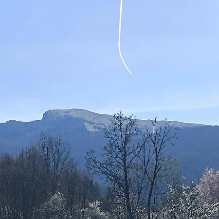 Сasa de vacaciones Maison agréable aux pieds des sources de la Drôme Valdrome