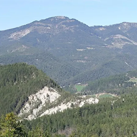 Maison agréable aux pieds des sources de la Drôme Valdrome